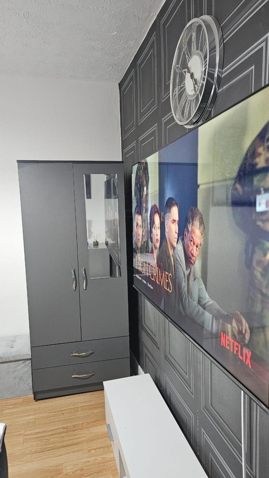 The Saxon Rooms Barking  Bilik gambar